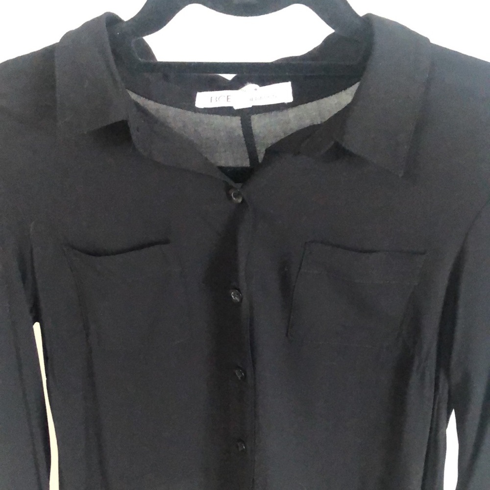 BCBGeneration black halfsheer buttondown - Picture 2 of 5